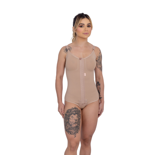Modelador com busto, sem pernas, abertura frontal, alça fina